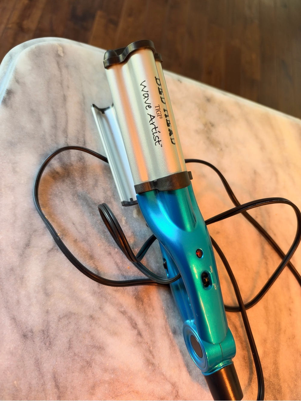 Bed Head Wave Artist Triple Barrel Waver - Teal & Silver
